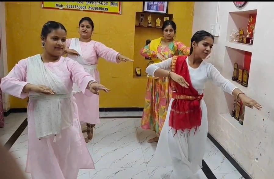 Dance Classes at Saraswati Kala Kendra